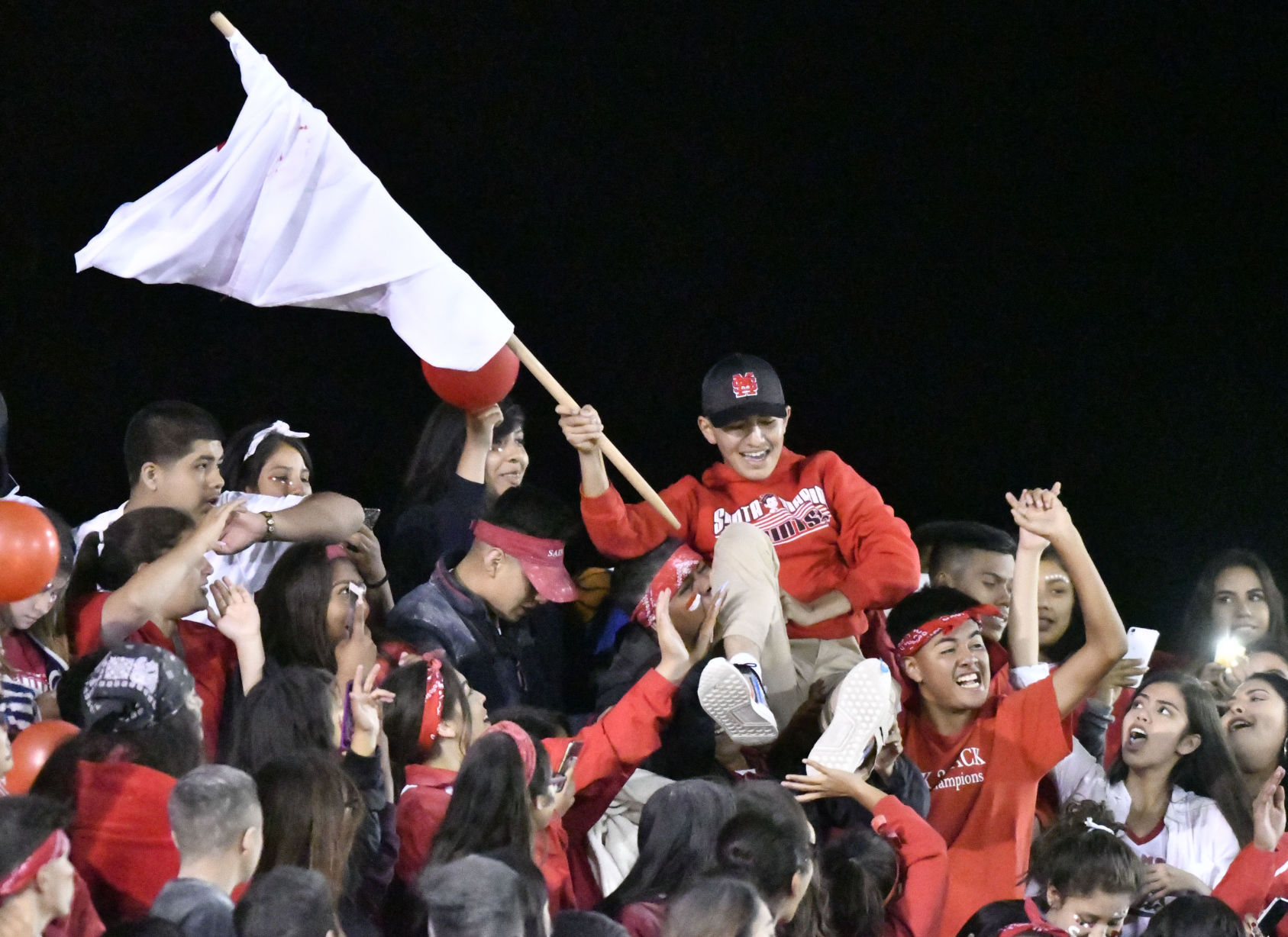 092217 SM PV football 09.jpg